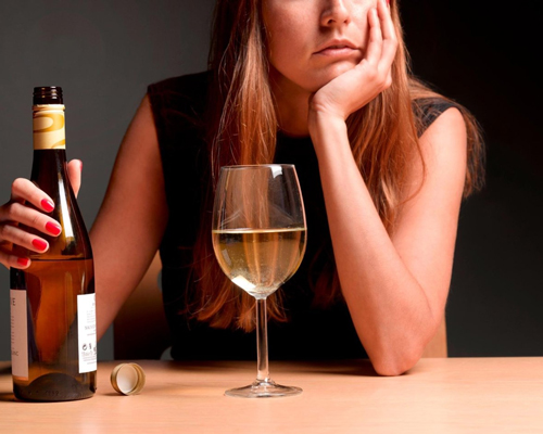 Анонимное лечение женского алкоголизма в Зее
